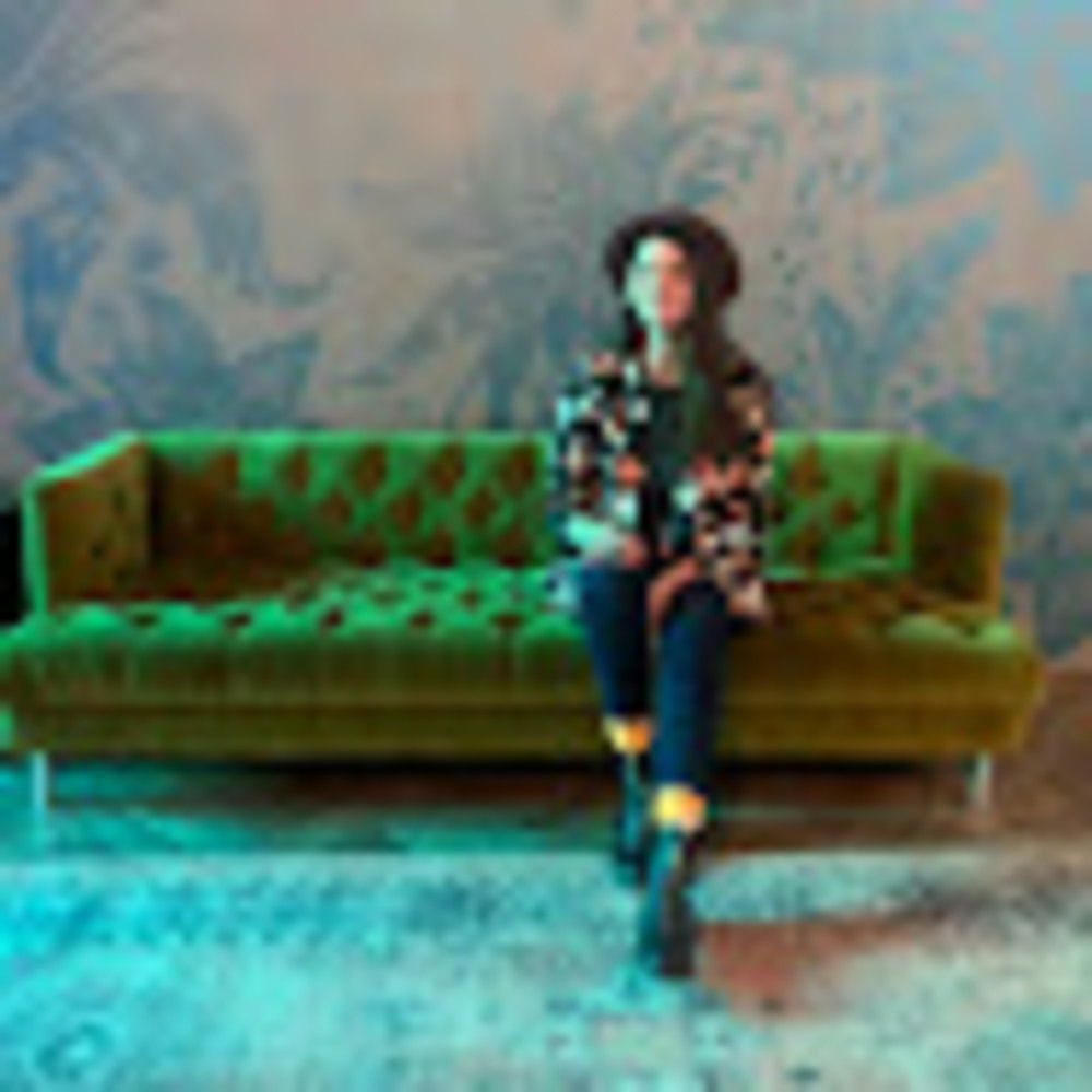 Meet your Posher, Ana